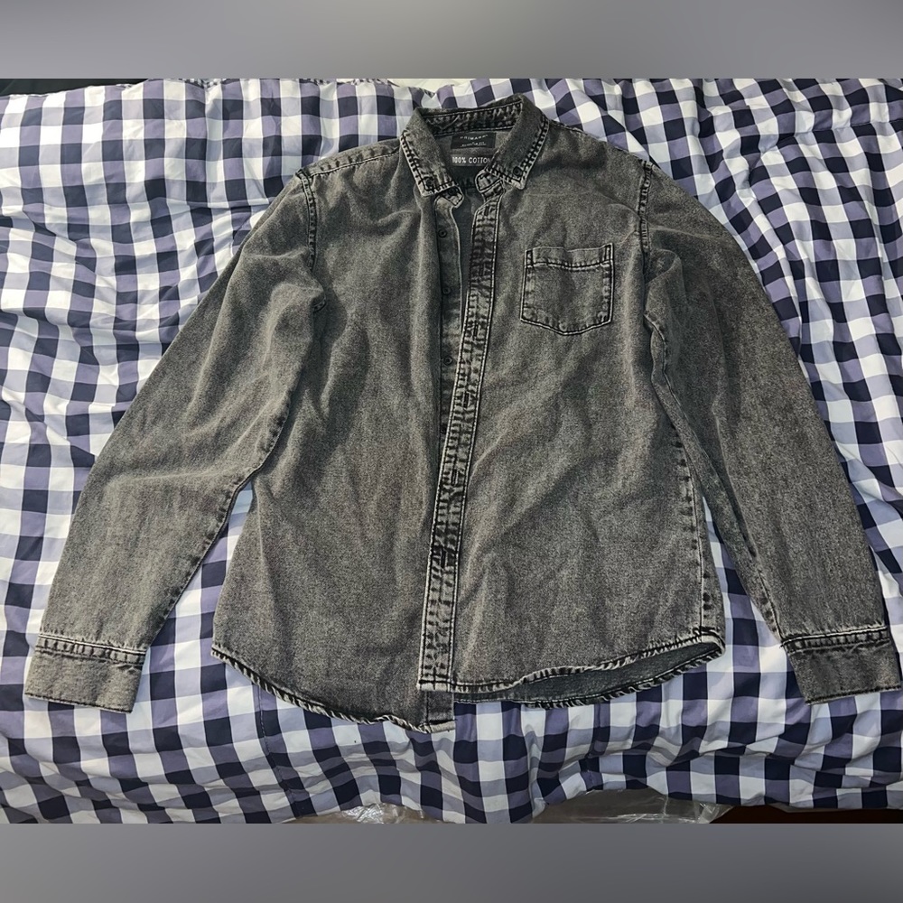 Primark button up size M barley worn text me before purchase